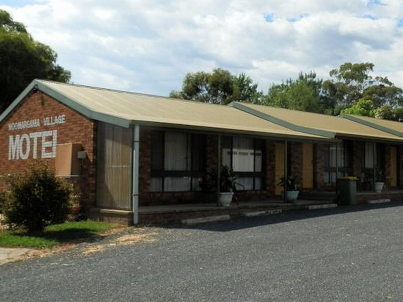 Woomargama Motel Luaran gambar